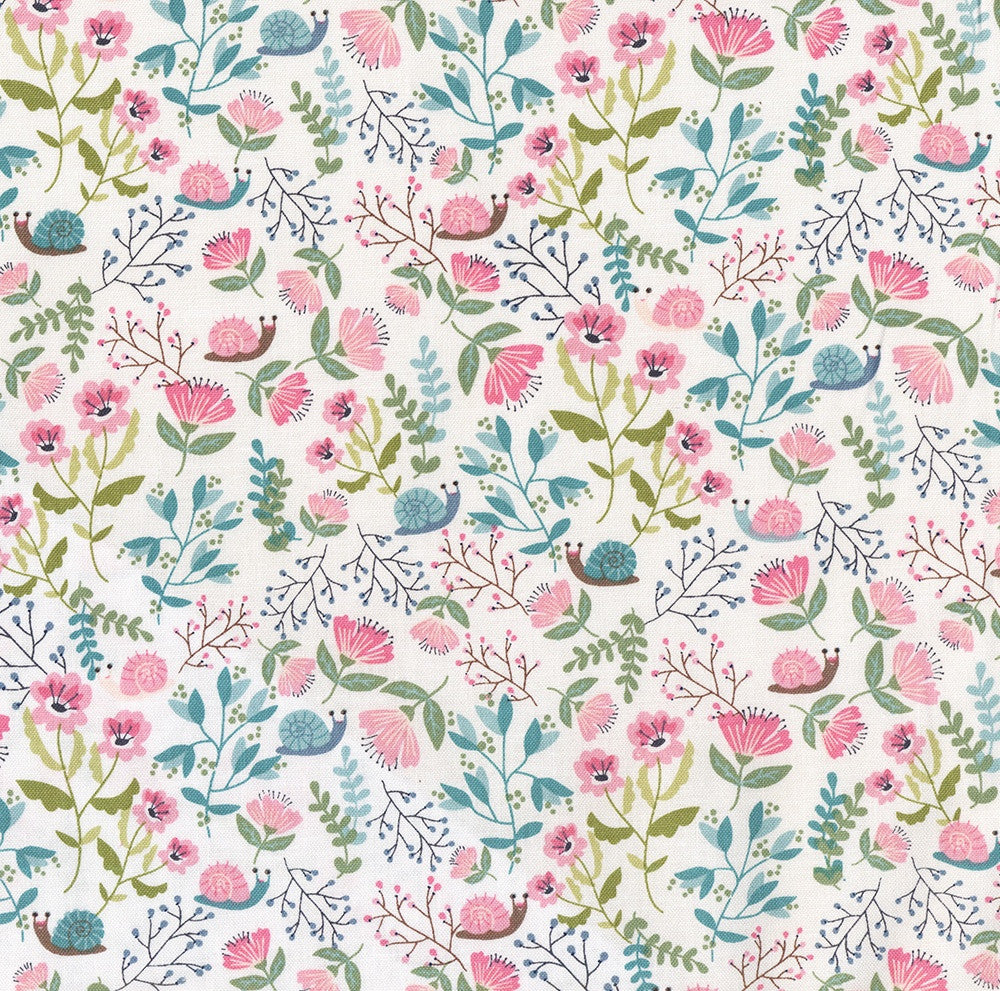 HIDING OUT WHITE - Le Petit Escargot