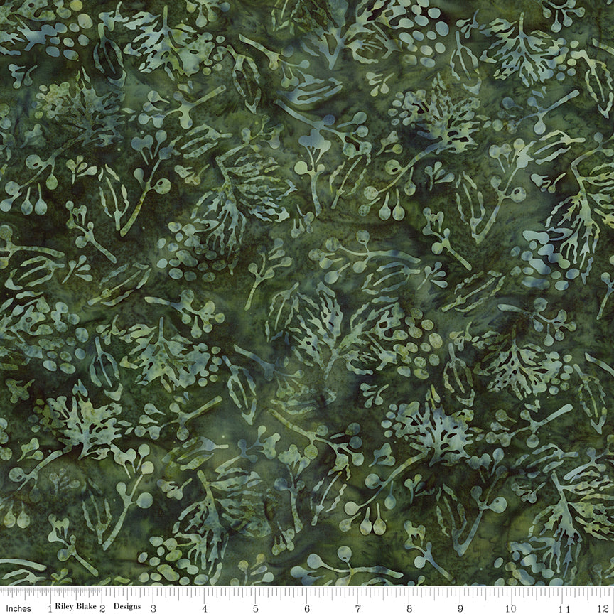 Batiks Holiday Charm Forest Green